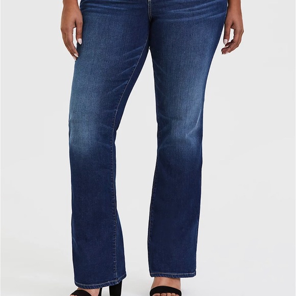 NWT Torrid Relaxed Boot Jeans 14XS